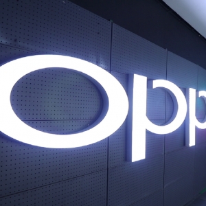 Large Size IP68 Anti-UV Injection Mould LED Shop Sign For OPPO